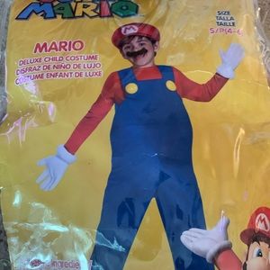 Child’s Mario costume